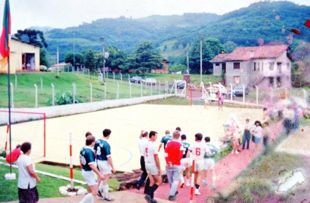 INAUGURAÇÃO QUADRA DA ESCOLA MAURÍCIO CARDOSO MEADOS  1992
